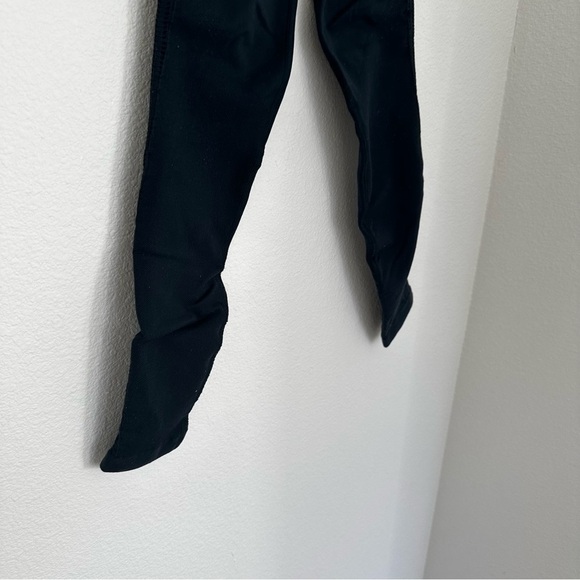 Lululemon Ebb To Street Leggings Bottom Perforation Deep Teal Emerald Size 2 - Picture 5 of 8